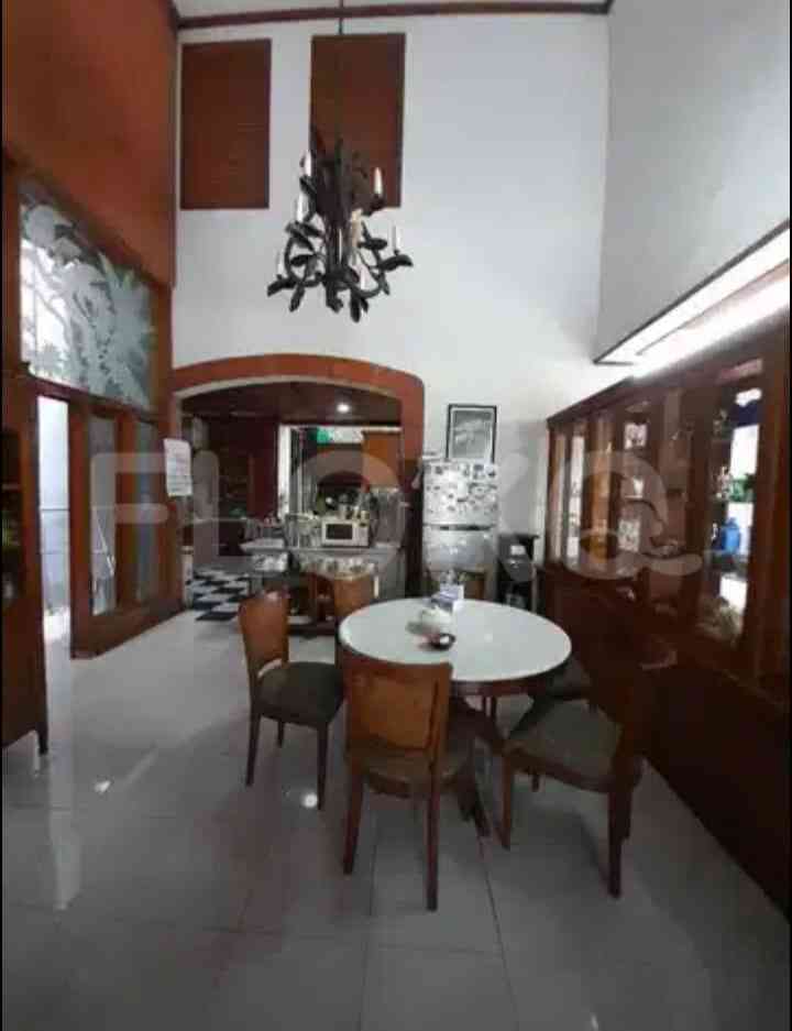 Dijual Rumah 5 BR, Luas 280 m2 di Cipete, Cipete 8