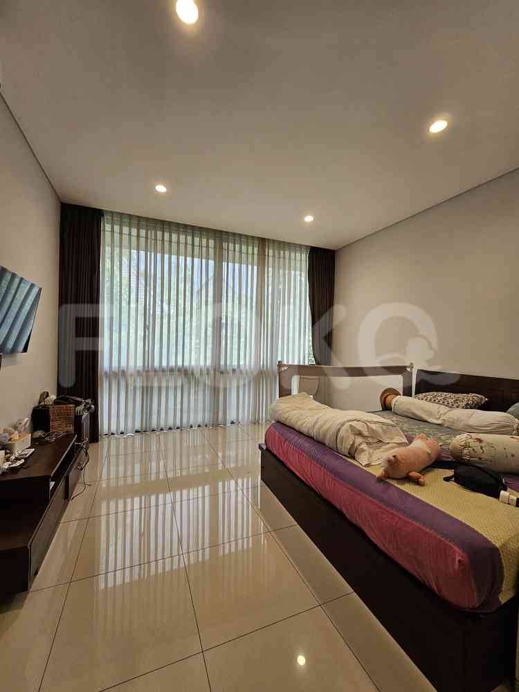 Dijual Rumah 3 BR, Luas 220 m2 di Serena Hills Cluster Quantum, Lebak Bulus 15