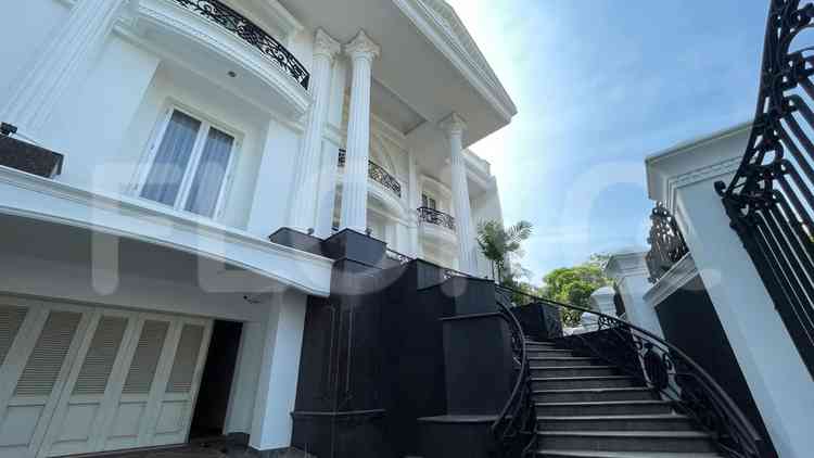 1200 sqm, 5 BR house for sale in Sekolah Kencana , Pondok Indah 2