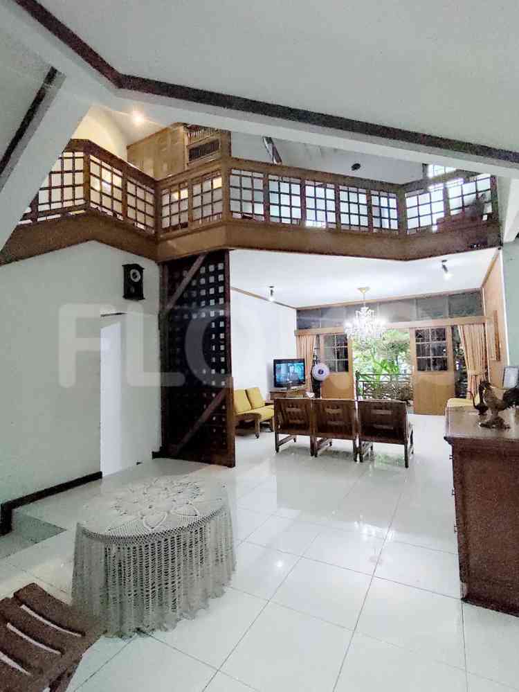 Dijual Rumah 5 BR, Luas 400 m2 di Lebak Lestari, Lebak Bulus 5