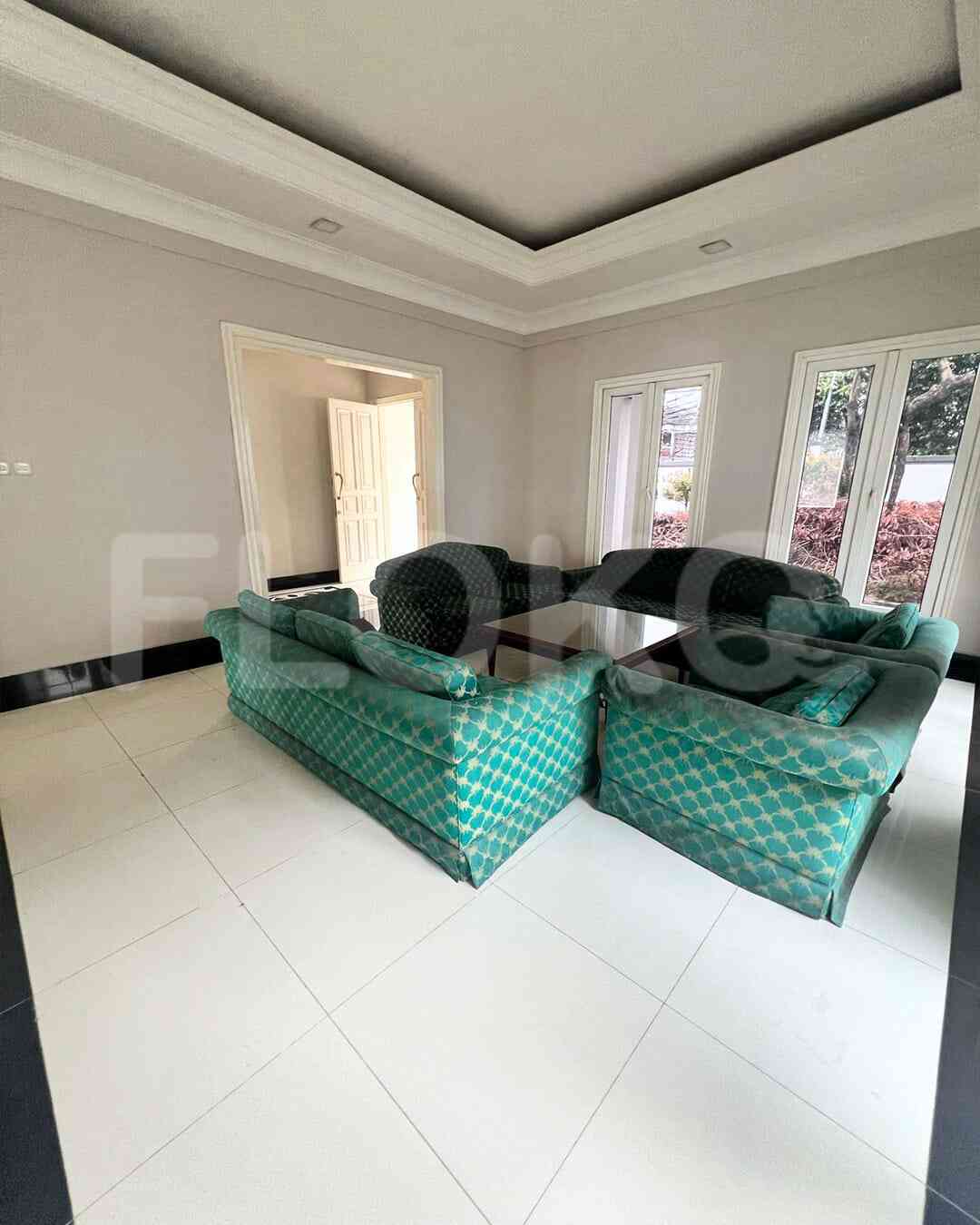 Dijual Rumah 3 BR, Luas 325 m2 di Jl Bangka, Kemang 2