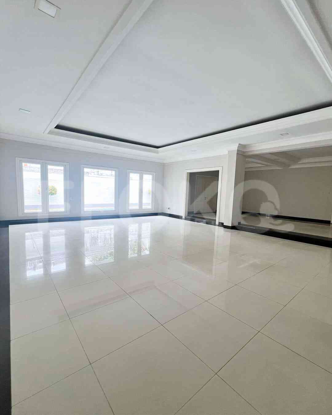 Dijual Rumah 3 BR, Luas 325 m2 di Jl Bangka, Kemang 3