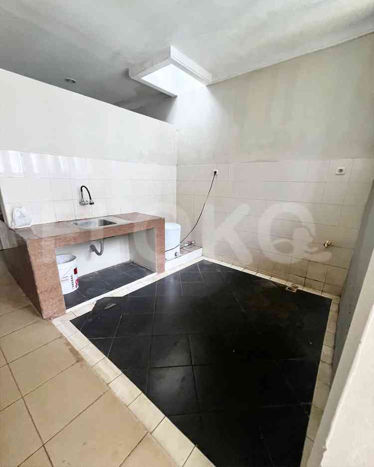 325 sqm, 3 BR house for sale in Jl Bangka, Kemang 8