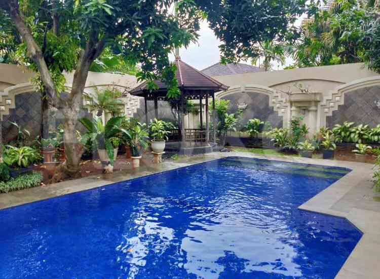 Dijual Rumah 4 BR, Luas 607 m2 di Kemang, Kemang 10