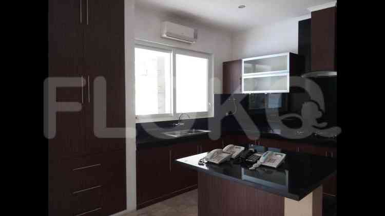 Dijual Rumah 3 BR, Luas 600 m2 di Kemang, Kemang 7