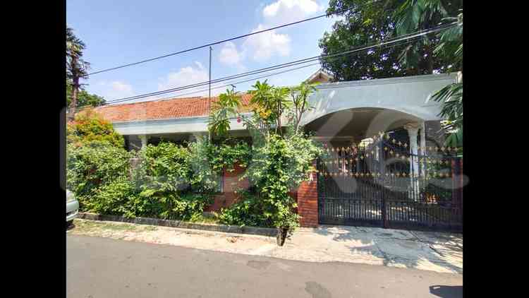 Dijual Rumah 6 BR, Luas 525 m2 di Cipete, Cipete 1