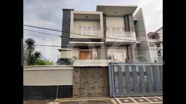 Dijual Rumah 4 BR, Luas 784 m2 di Daan Mogot, Daan Mogot 4