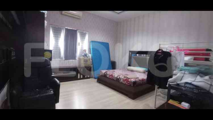 Dijual Rumah 5 BR, Luas 173 m2 di Daan Mogot, Daan Mogot 9