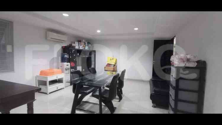 Dijual Rumah 5 BR, Luas 173 m2 di Daan Mogot, Daan Mogot 5