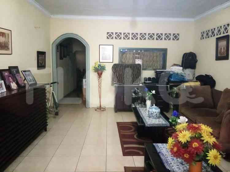 250 sqm, 11 BR house for sale in Jl Bangka, Mampang 5