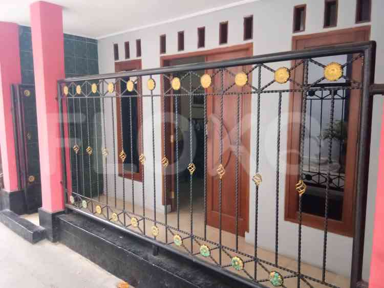 250 sqm, 11 BR house for sale in Jl Bangka, Mampang 1