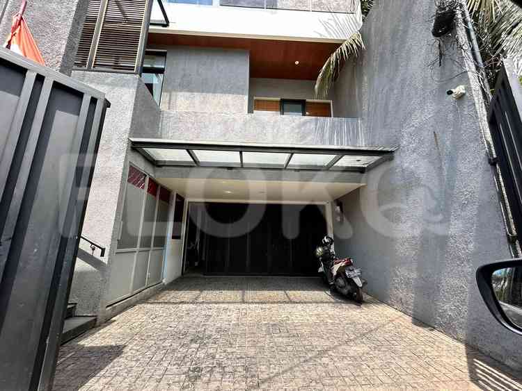 500 sqm, 4 BR house for rent in Pondok Indah, Pondok Indah 2