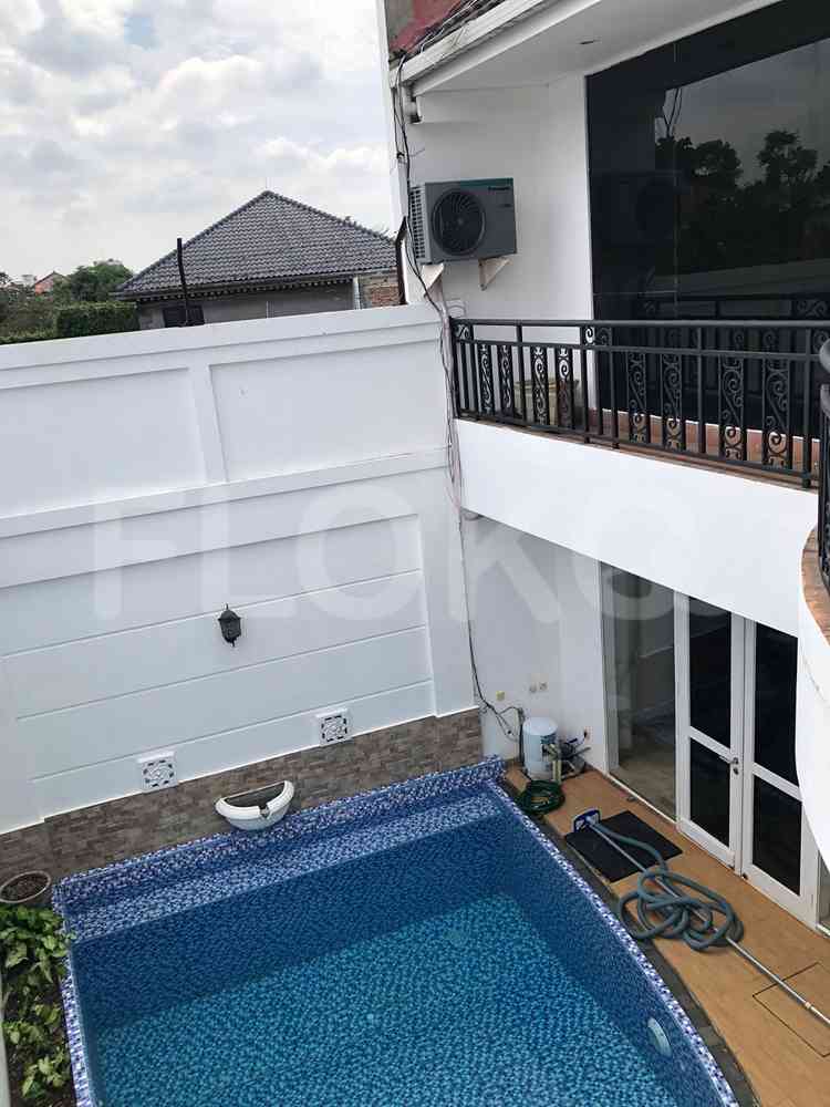 Disewakan Rumah 4 BR, Luas 420 m2 di jl Bambu kuning no 3b kemang, Kemang 20