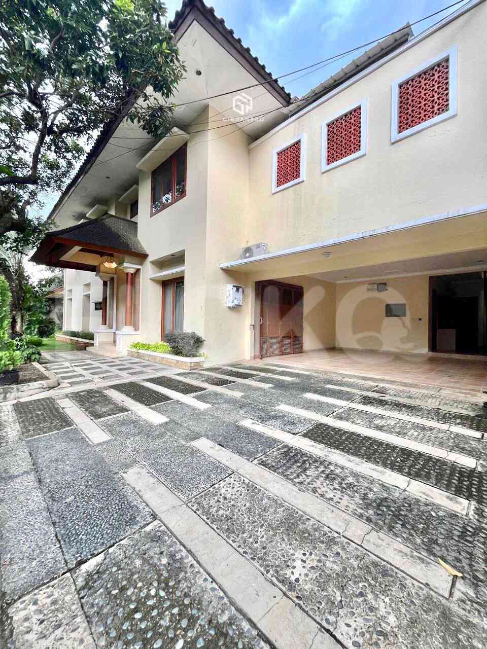 600 sqm, 4 BR house for rent in Pejaten Barat, Pejaten 2