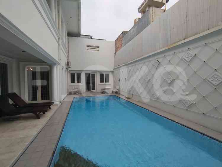 1000 sqm, 6 BR house for sale in Pondok Indah, Pondok Indah 24