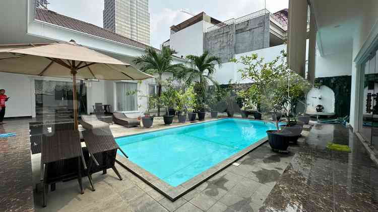 700 sqm, 5 BR house for rent in Menteng, Menteng 17