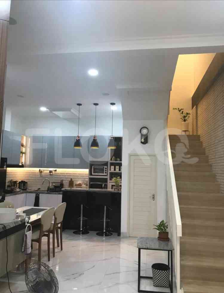 175 sqm, 5 BR house for sale in Citra Garden 2, Daan Mogot 3