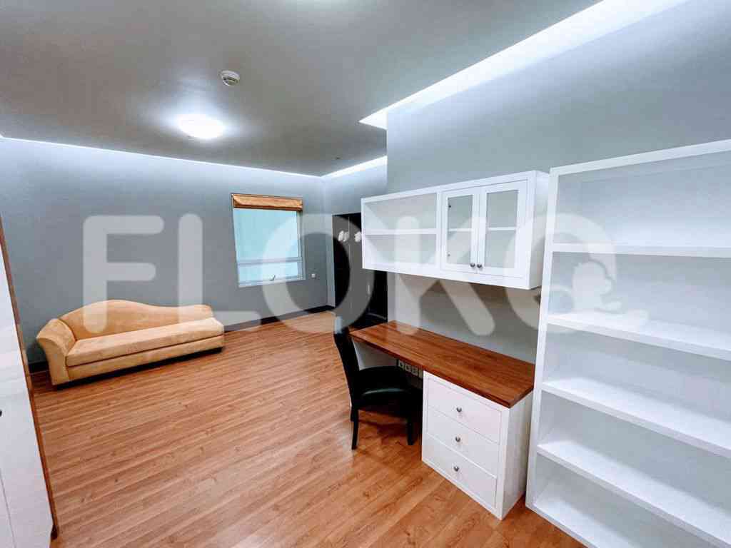 Tipe 3 Kamar Tidur di Lantai 5 untuk disewakan di Pakubuwono Residence - fga459 3