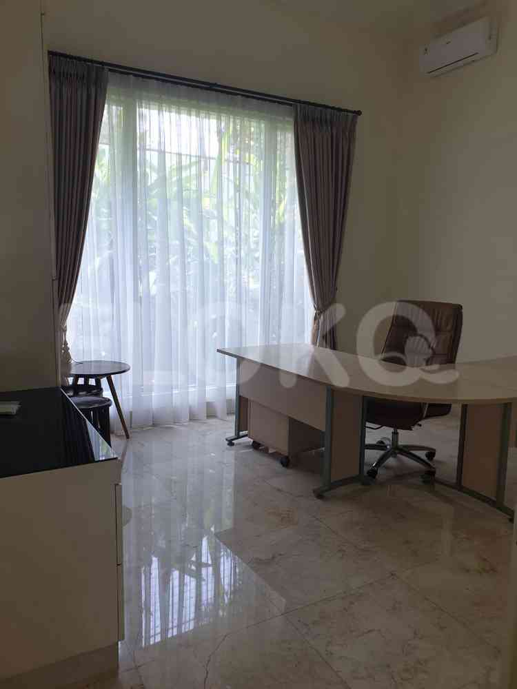 Disewakan Rumah 5 BR, Luas 600 m2 di Kemang, Kemang 2