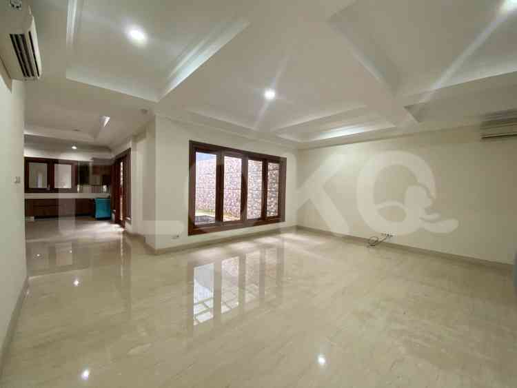 Disewakan Rumah 4 BR, Luas 562 m2 di Pondok Indah, Pondok Indah 3