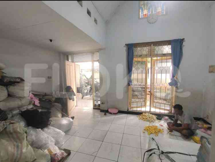 Dijual Rumah 3 BR, Luas 200 m2 di Citra Garden 5, Daan Mogot 4