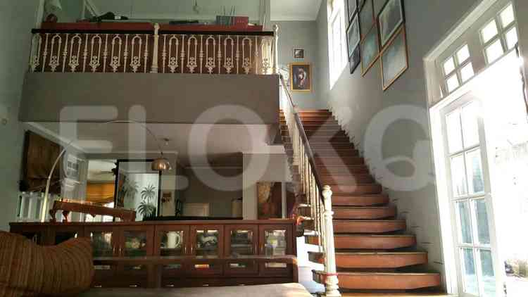 Dijual Rumah 6 BR, Luas 720 m2 di Mampang Prapatan, Mampang 11