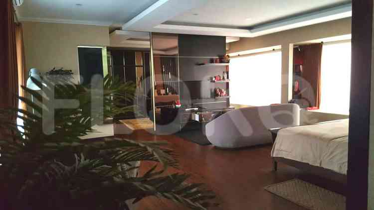 Dijual Rumah 6 BR, Luas 720 m2 di Mampang Prapatan, Mampang 13