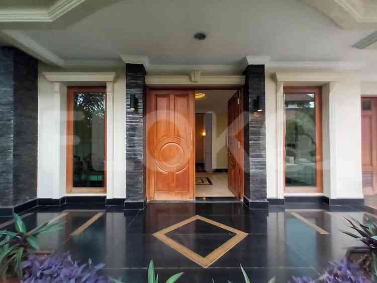 Disewakan Rumah 5 BR, Luas 800 m2 di Pondok Indah, Pondok Indah 5