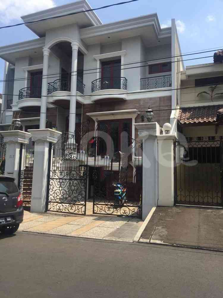 Disewakan Rumah 7 BR, Luas 600 m2 di Pondok Indah, Pondok Indah 1