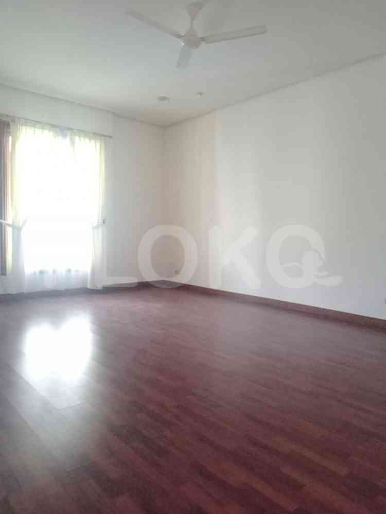 1000 sqm, 5 BR house for rent in Kemang, Kemang 3