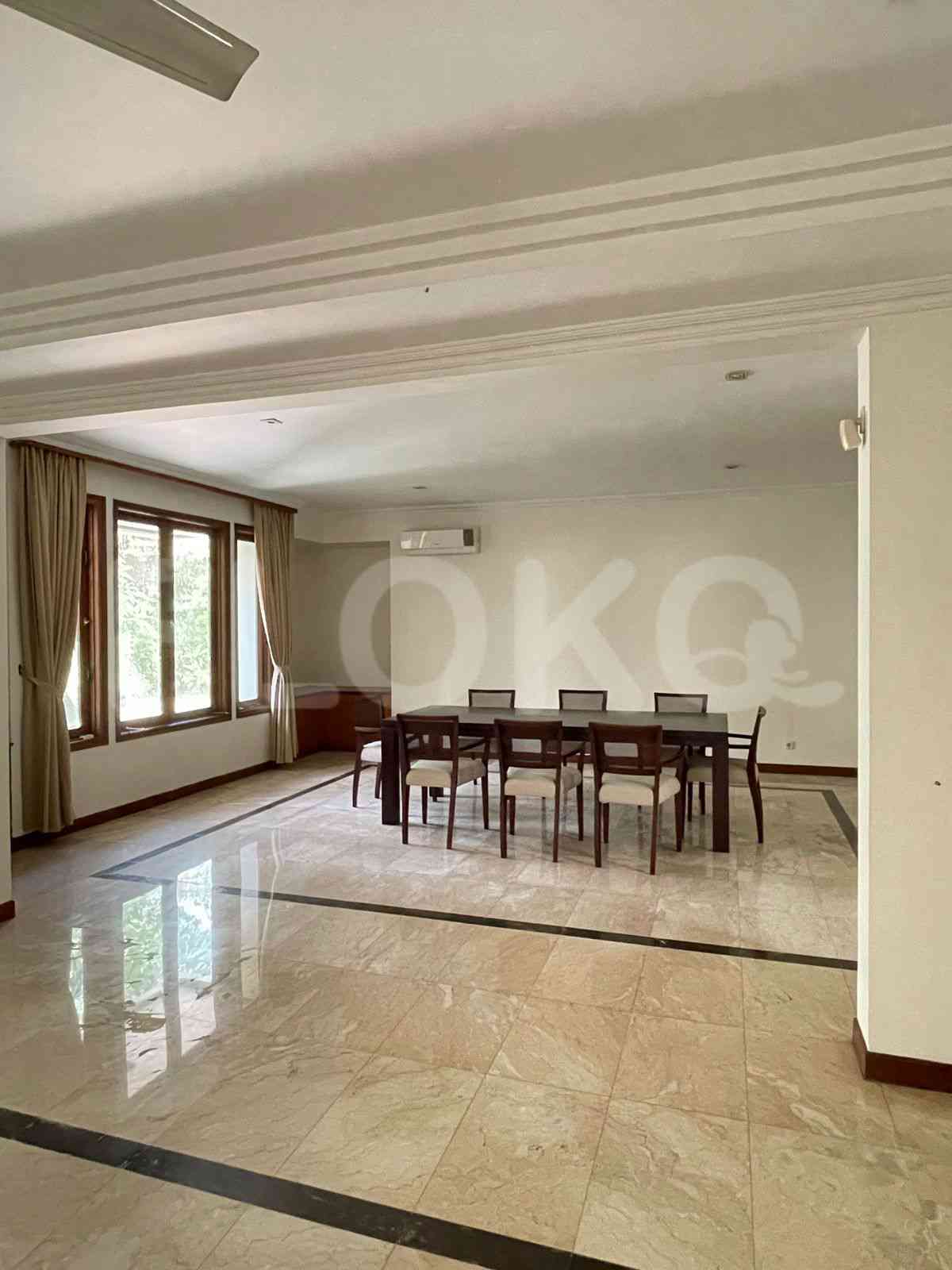 Disewakan Rumah 5 BR, Luas 900 m2 di Lebak Bulus, Lebak Bulus 6