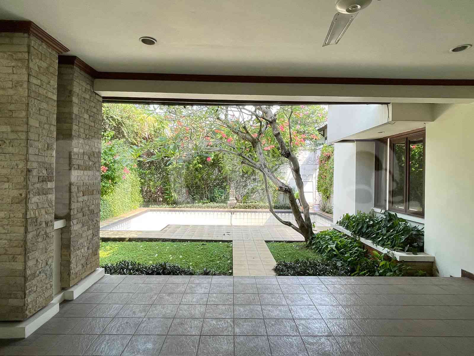 Disewakan Rumah 5 BR, Luas 900 m2 di Lebak Bulus, Lebak Bulus 13