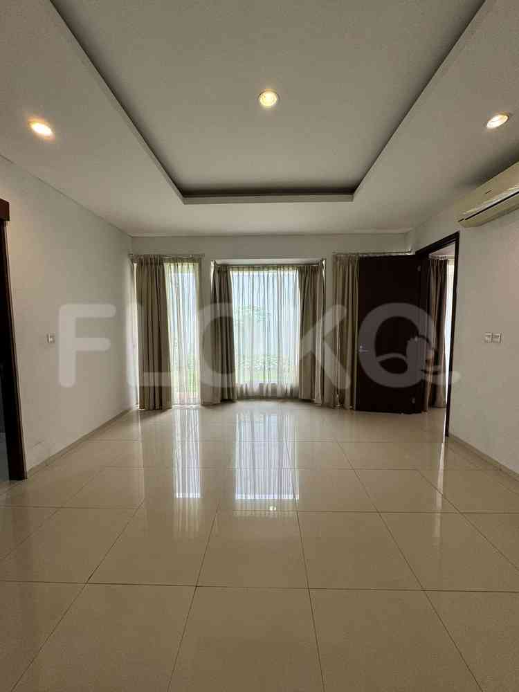 230 sqm, 4 BR house for rent in Serenia Hills, Lebak Bulus 6