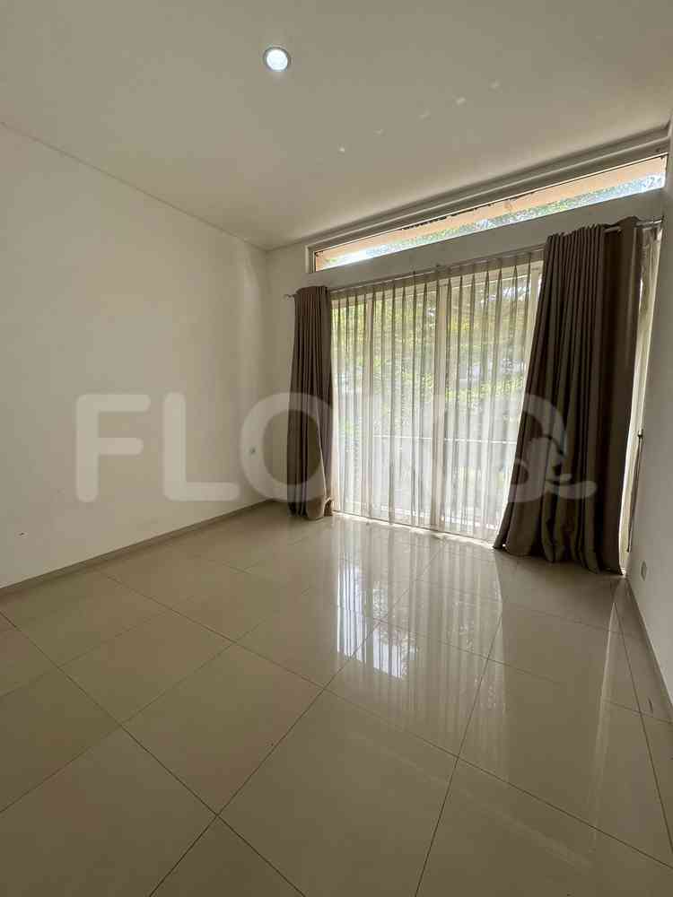 230 sqm, 4 BR house for rent in Serenia Hills, Lebak Bulus 7