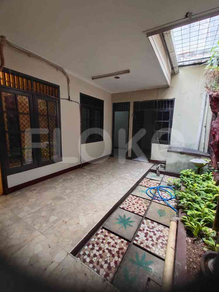 Dijual Rumah 4 BR, Luas 165 m2 di Blok M Plaza, Blok M 9