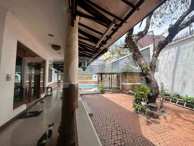 1020 sqm, 7 BR house for sale in Jl Utama Asem Baris, Tebet 3