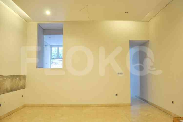 300 sqm, 4 BR house for sale in Kawasan Mayestik, Blok M 17