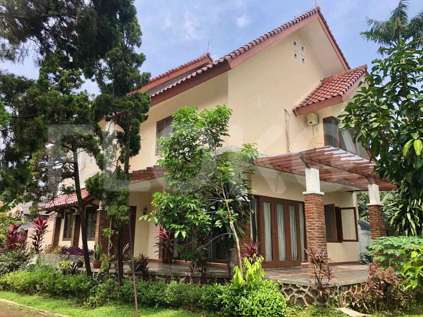 Disewakan Rumah 3 BR, Luas 200 m2 di Lebak Bulus, Lebak Bulus 2