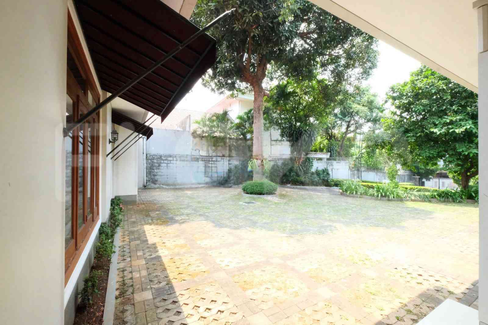 900 sqm, 5 BR house for rent in Kemang, Kemang 2