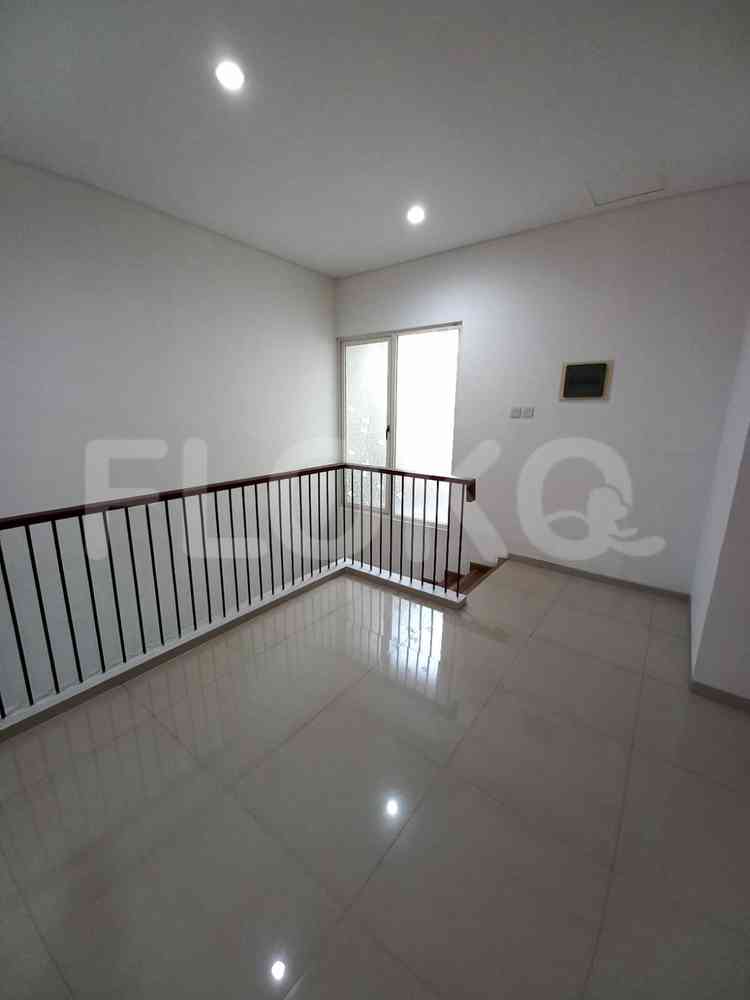 180 sqm, 3 BR house for rent in Serenia Hills, Lebak Bulus 5