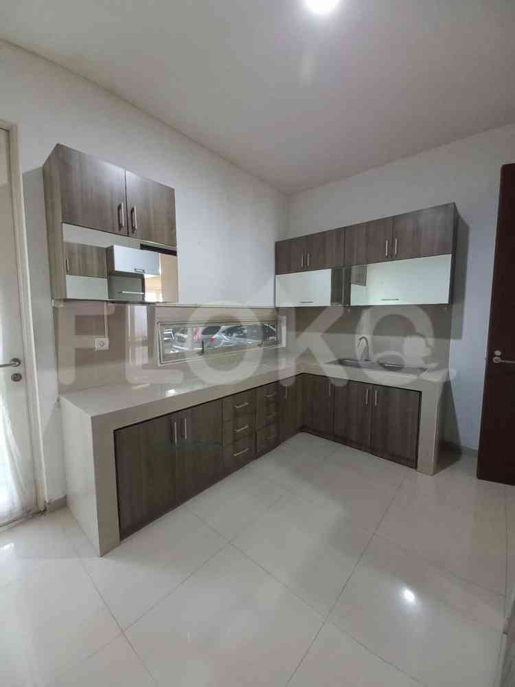 Disewakan Rumah 3 BR, Luas 180 m2 di Serenia Hills, Lebak Bulus 11