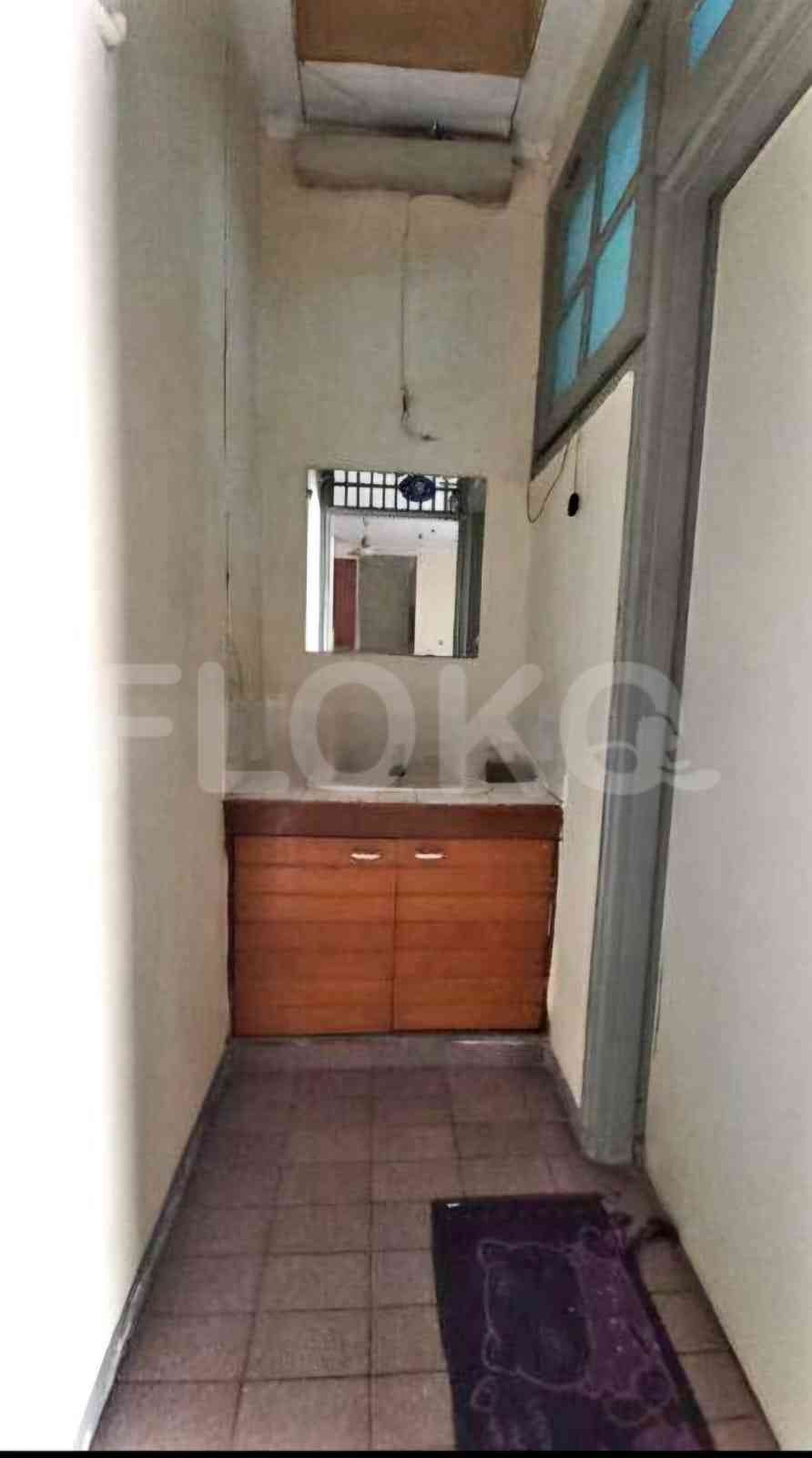 Disewakan Rumah 3 BR, Luas 180 m2 di Lebak Bulus, Lebak Bulus 5