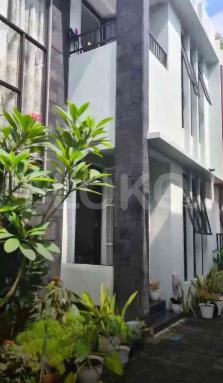 185 sqm, 4 BR house for rent in Fatmawati, Cilandak 2