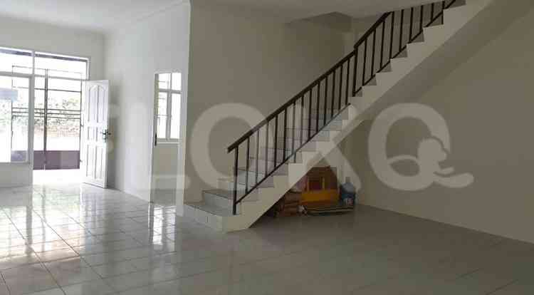 96 sqm, 2 BR house for sale in Tomang, Grogol 1