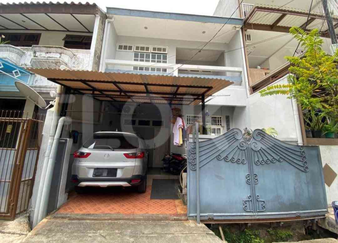 Dijual Rumah 3 BR, Luas 87 m2 di Tomang, Grogol 1