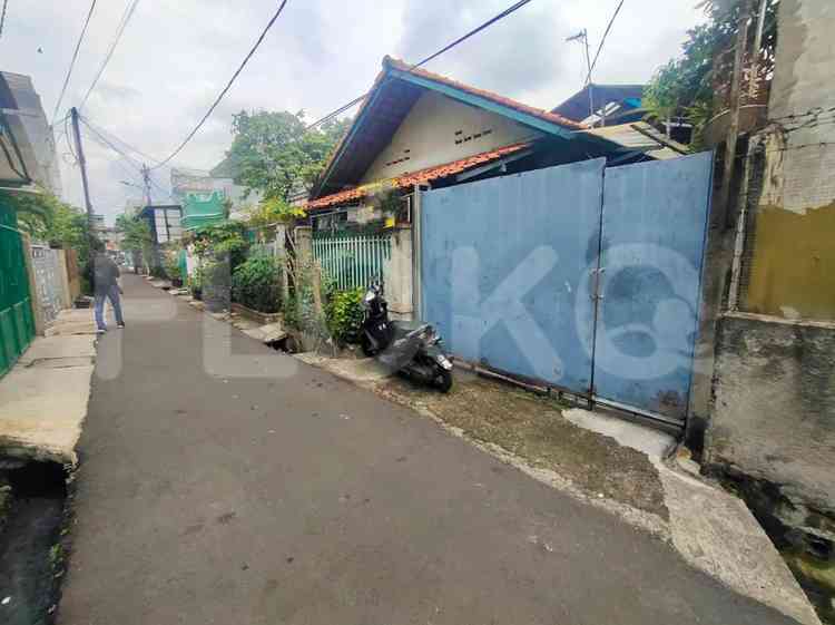 200 sqm, 14 BR house for sale in Petojo Gambir, Kemayoran 2