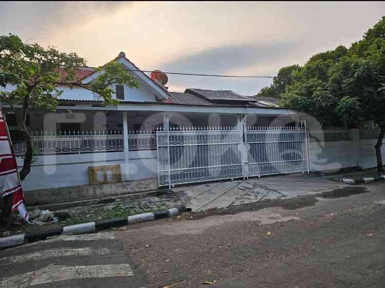 Dijual Rumah 5 BR, Luas 500 m2 di Perum Metland Tambun , Bekasi Timur 2