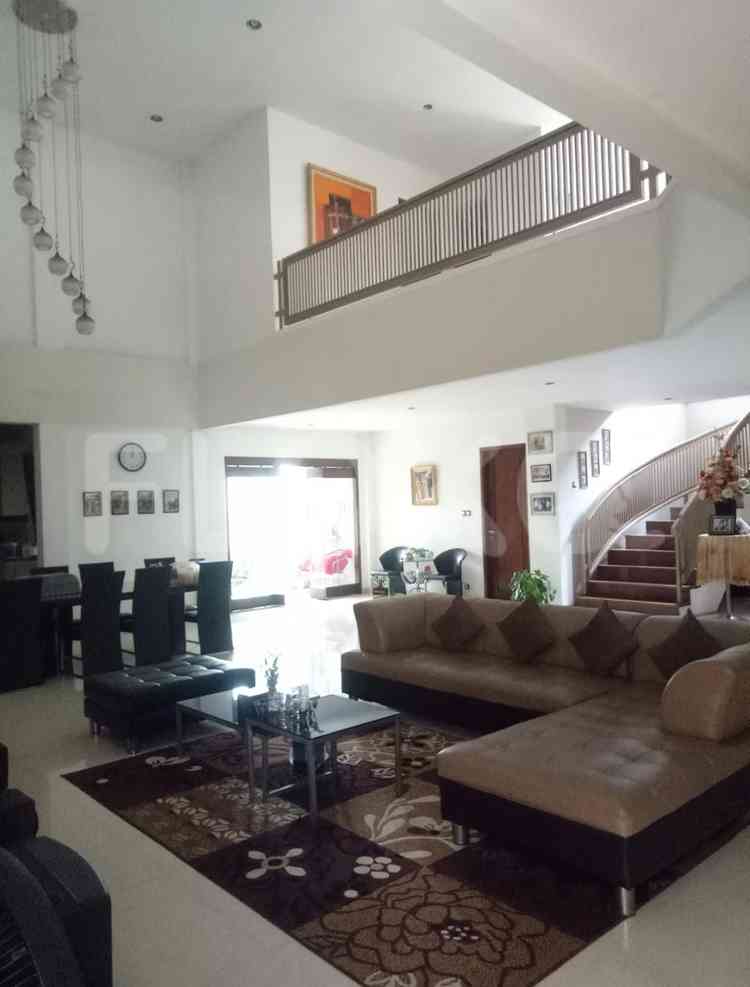 600 sqm, 5 BR house for sale in Jaka Permai Bekasi, Bekasi Selatan 2
