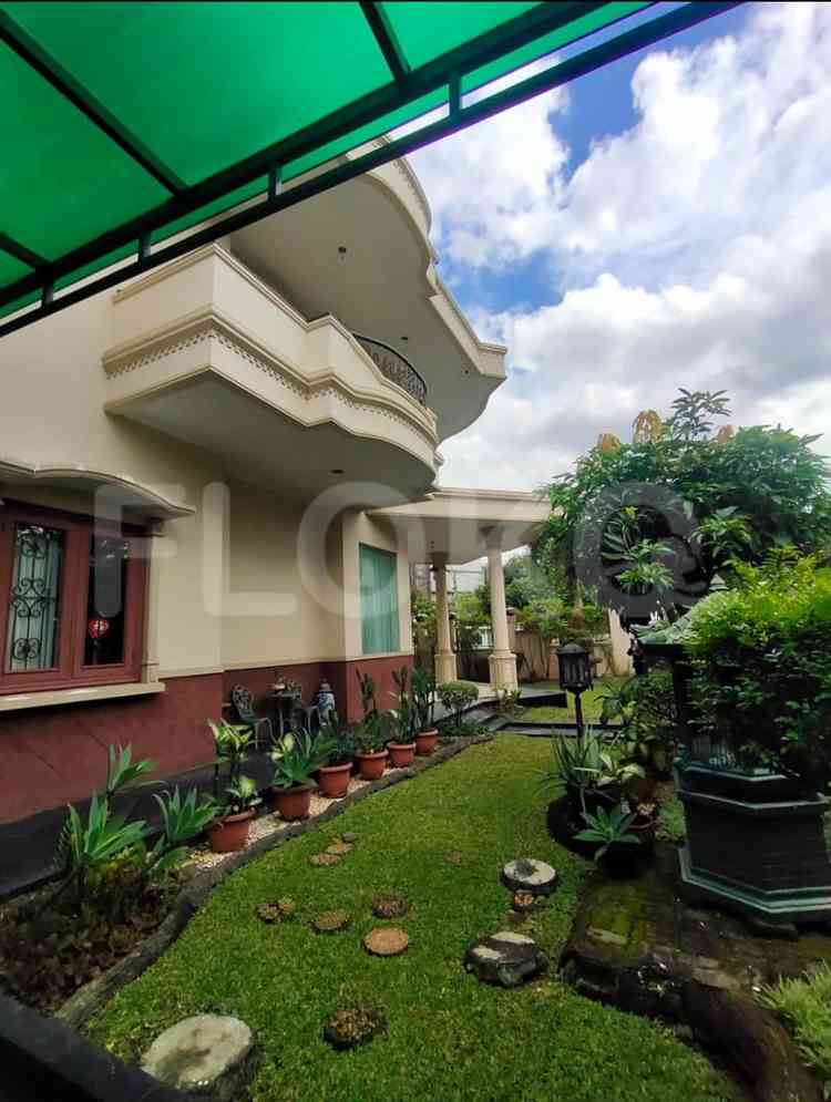 Dijual Rumah 4 BR, Luas 394 m2 di Taman Villa Meruya, Meruya 2