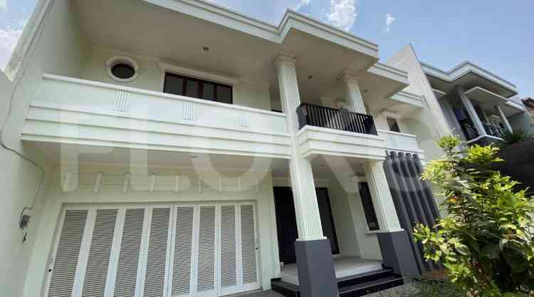 Dijual Rumah 4 BR, Luas 423 m2 di Taman Villa Meruya, Meruya 1